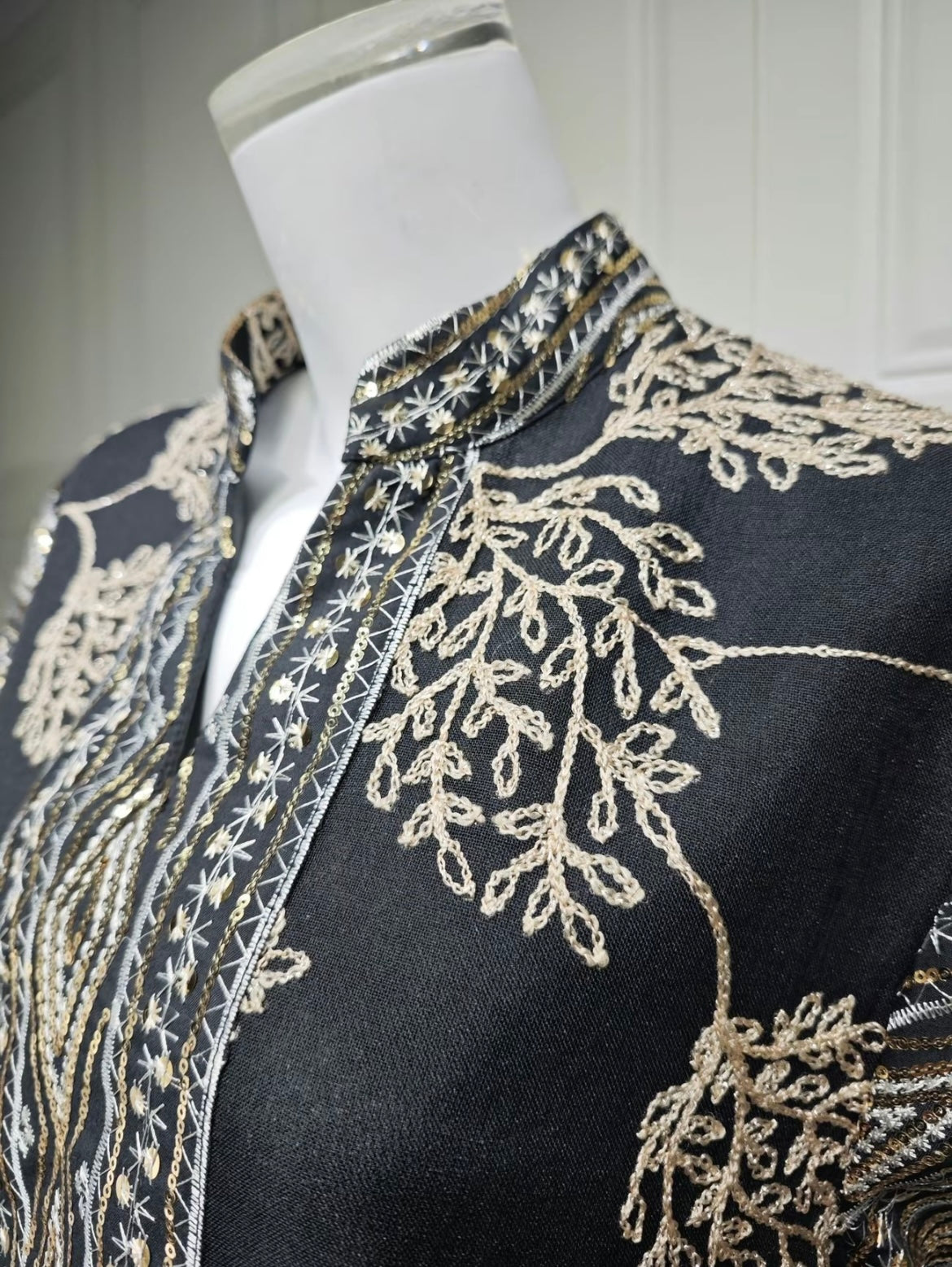 Abaya Rhaezqy